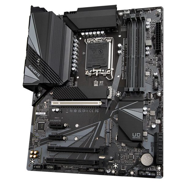 Gigabyte Z690 UD AX DDR4