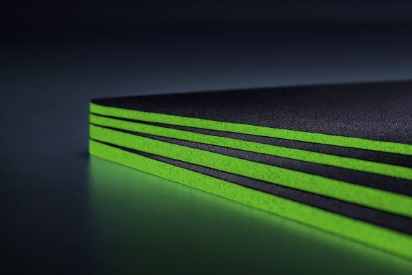 Razer Gigantus V2 Soft Gaming Mouse Mat – XXL - Image 2