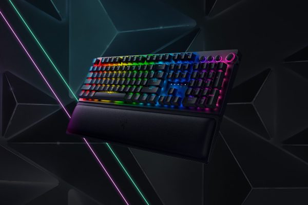 Razer BlackWidow V3 Pro - Wireless Mechanical Gaming Keyboard – Green Switch - Image 4