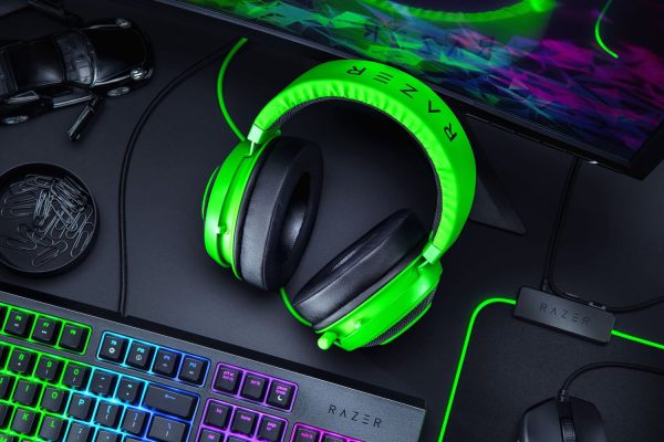 Razer Kraken - Multi-Platform Wired Gaming Headset - Green - Image 2