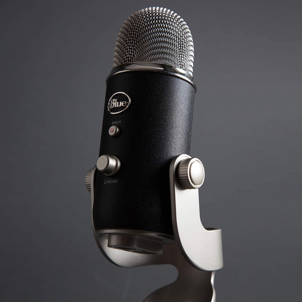 Blue Yeti Pro Professional Multi-Pattern USB/XLR Condenser Microphone